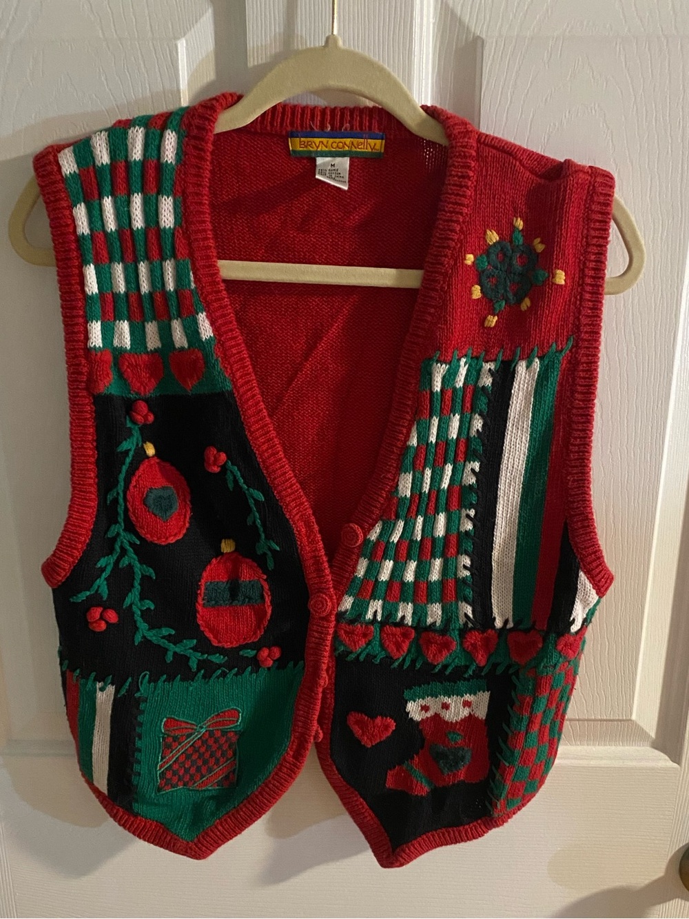 Bryn Connely Red & Green Patchwork Holiday Sweater Vest. Vintage